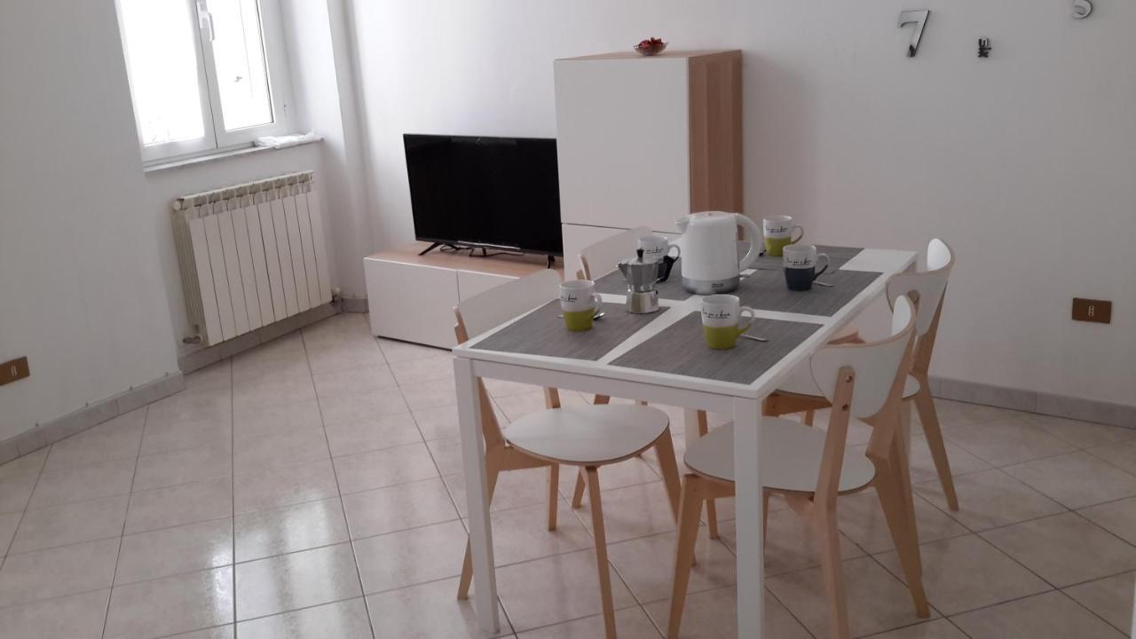 Due Ale - Nuova Casa Di Corte A Trieste Eksteriør billede