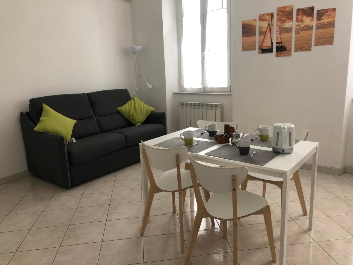 Due Ale - Nuova Casa Di Corte A Trieste Eksteriør billede